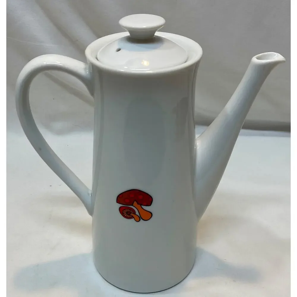 Vintage '70s Coffee/Tea Pot Mushroom Motif 10